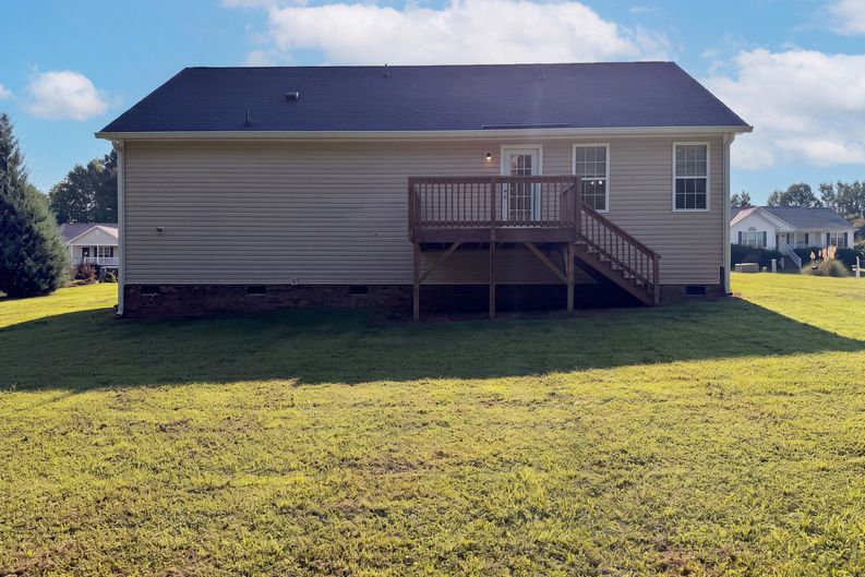 Photo 5 of 20 of 161 Patterdale Pl, Benson, NC