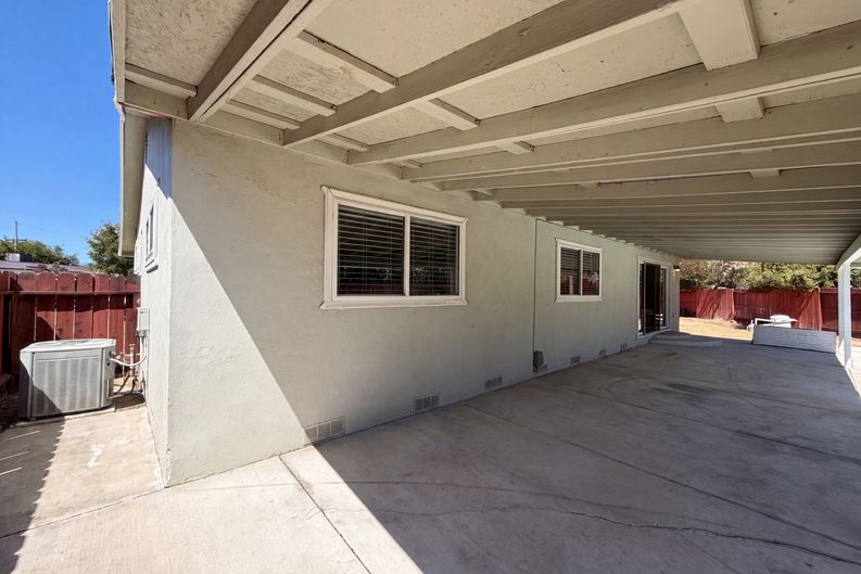 Photo 29 of 34 of 9232 Don Boriga Way, Stockton, CA