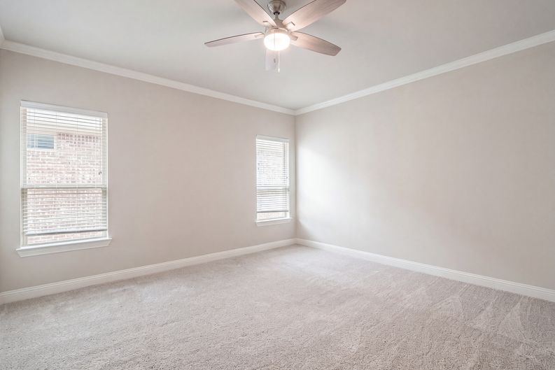 Photo 9 of 20 of 17628 Bottlebrush Dr, Dallas, TX