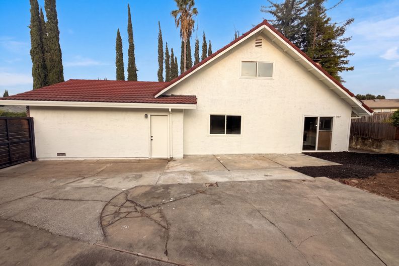 Photo 5 of 31 of 8092 Alma Mesa Way, Citrus Heights, CA