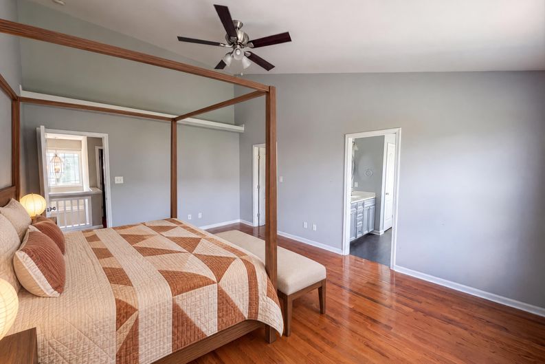 Photo 4 of 16 of 4034 Patriot Ridge Ct, Raleigh, NC
