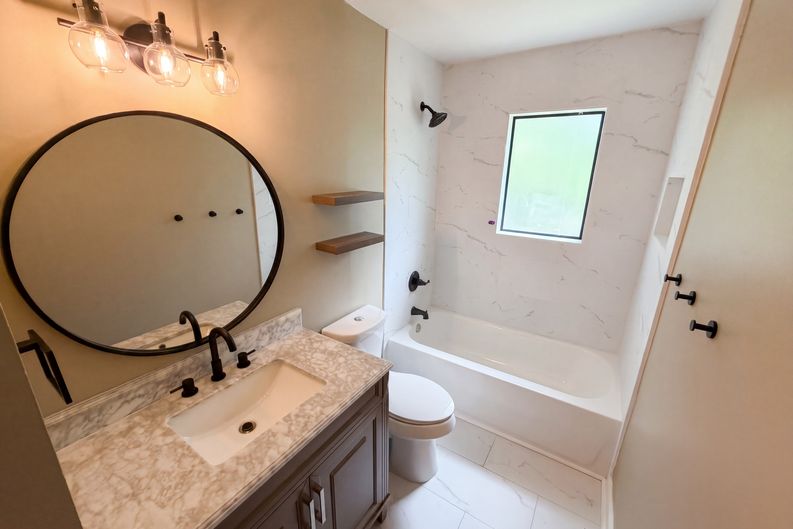 Photo 15 of 38 of 1772 Huntingford Dr, Marietta, GA