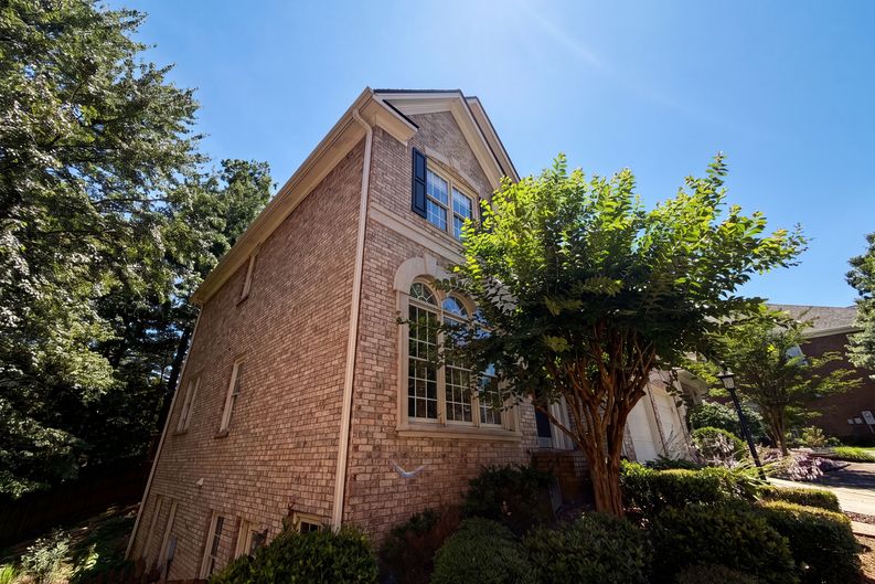 Photo 35 of 38 of 1231 Dunwoody Village Dr, Atlanta, GA