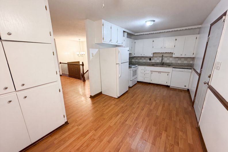 Photo 7 of 24 of 3108 Cobblestone Dr, Birmingham, AL