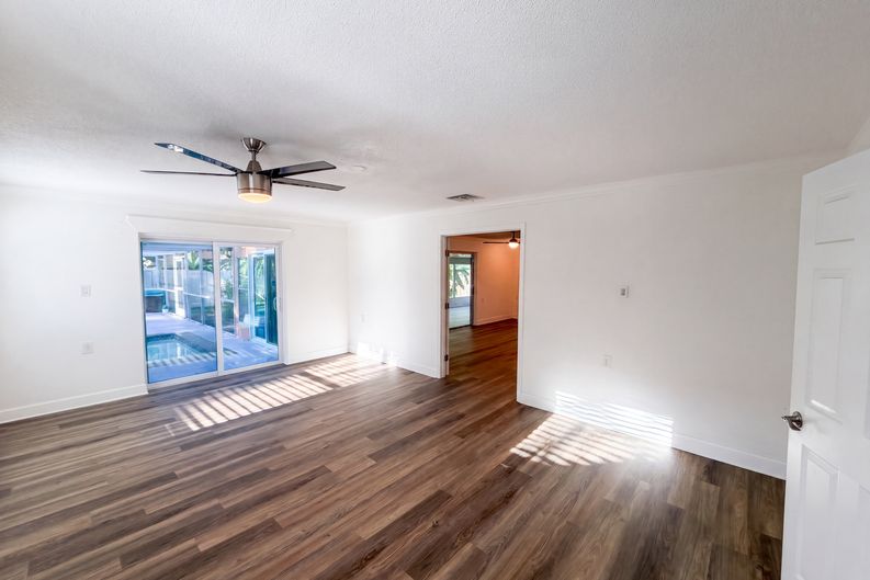 Photo 11 of 26 of 5122 Bay Blvd, Port Richey, FL