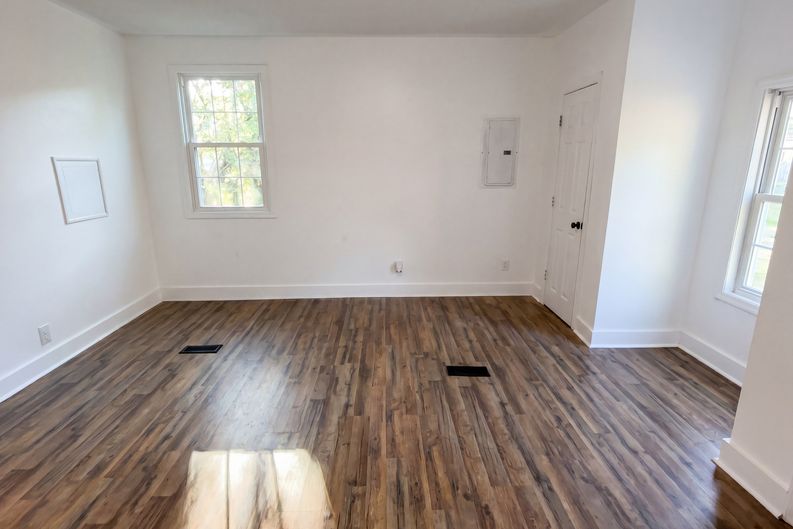 Photo 14 of 18 of 410 Madison St, Roanoke Rapids, NC