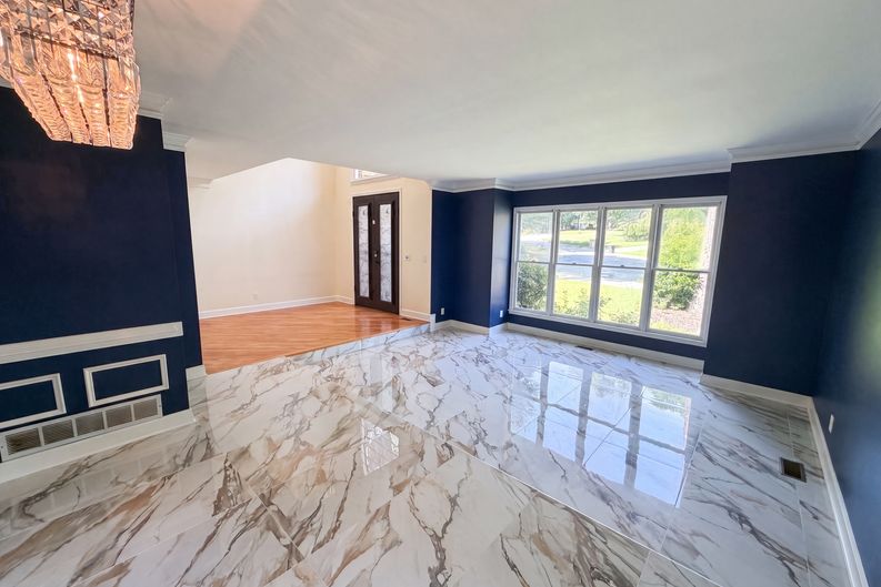 Photo 9 of 28 of 644 Laurel Wood Dr SW, Marietta, GA