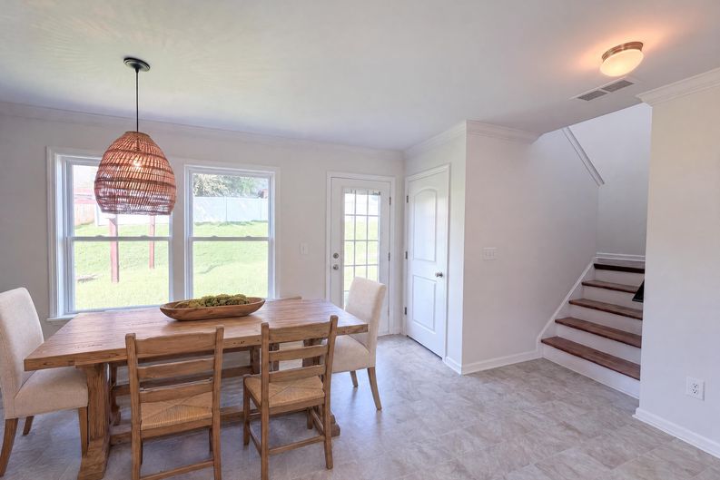 Photo 7 of 19 of 164 Altondale Dr, Statesville, NC