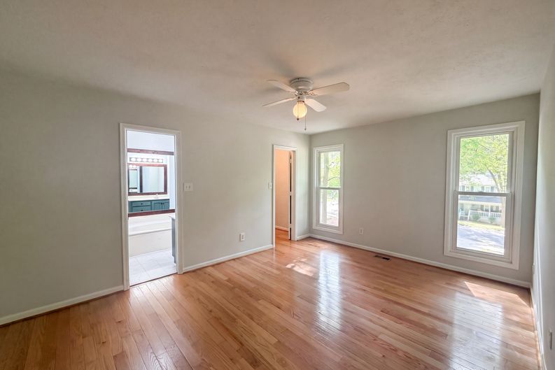 Photo 4 of 24 of 3143 Chase Ct SW, Marietta, GA