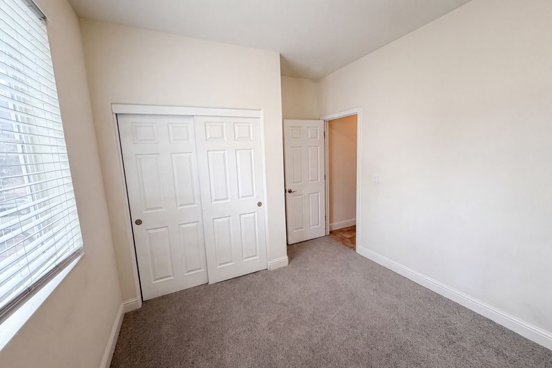 Photo 11 of 31 of 3127 Madsen St, Hayward, CA