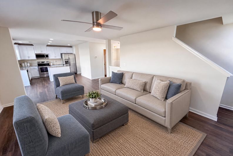 Photo 10 of 26 of 9833 Wardley Dr, Charlotte, NC