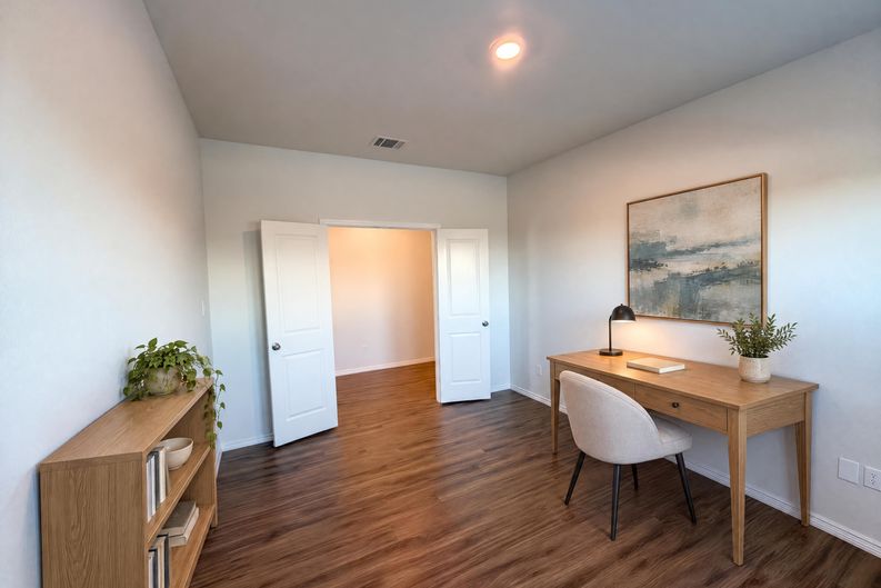Photo 14 of 28 of 300 Arnage Dr, Hutto, TX