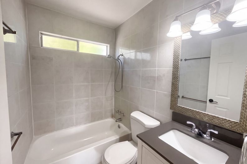 Photo 11 of 21 of 6920 Briggs Dr, Sacramento, CA