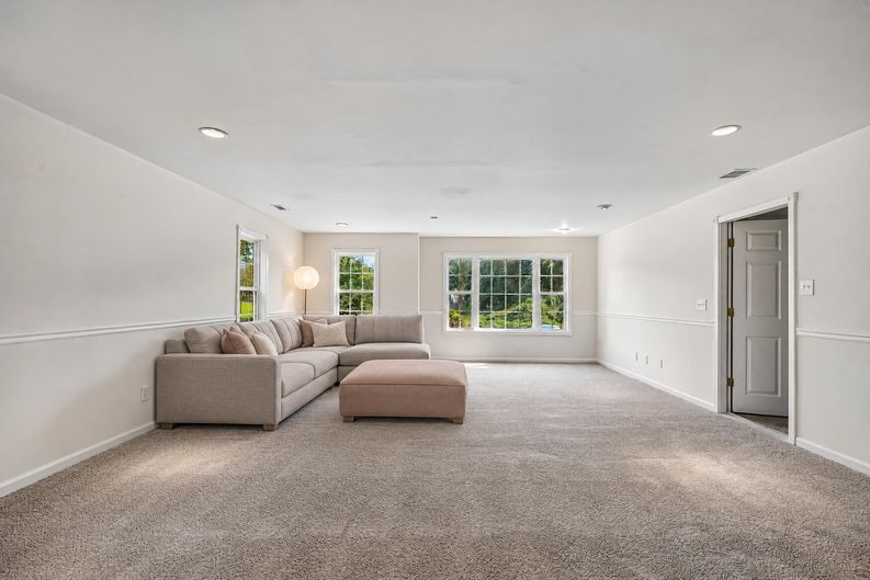 Photo 18 of 28 of 1709 Wyntercreek Ln, Hoschton, GA