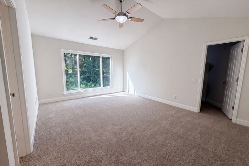 Photo 4 of 17 of 110 Lyman Oak Ct, Fort Mill, SC