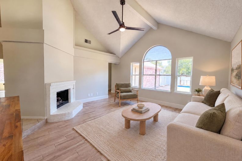 Photo 10 of 25 of 713 Lake Bluff Dr, Flower Mound, TX