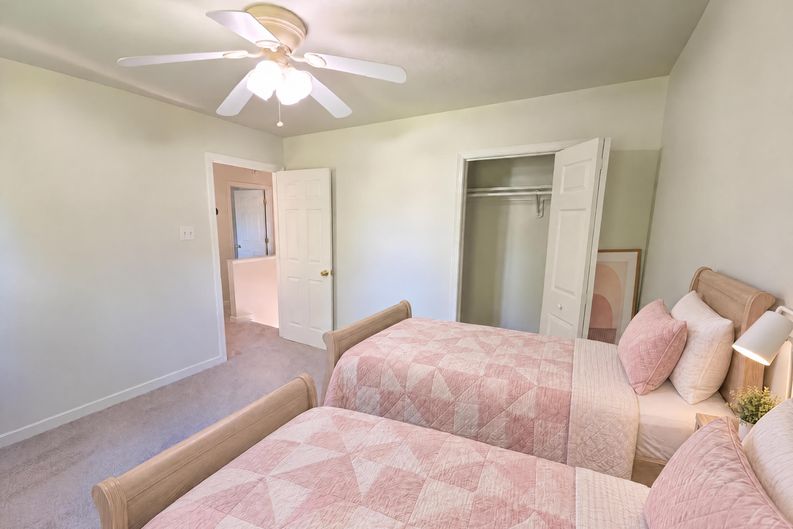 Photo 12 of 19 of 8921 Basswood Dr, Quinton, VA