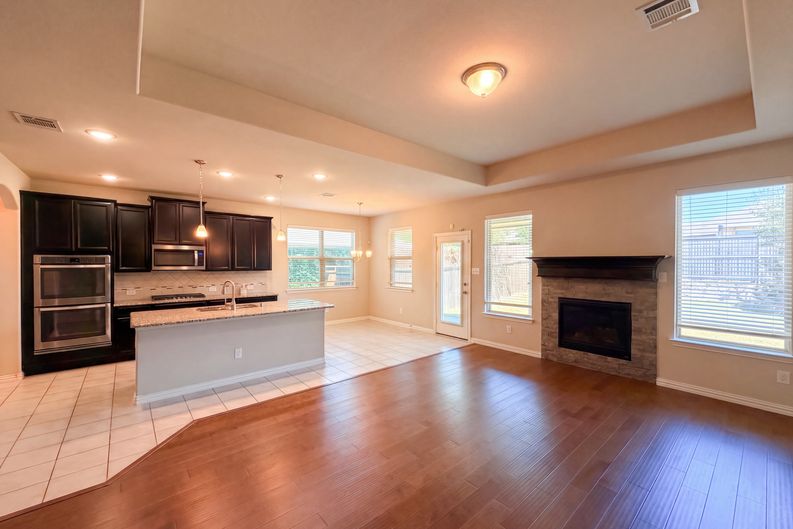 Photo 3 of 22 of 2054 Avondown Rd, Forney, TX