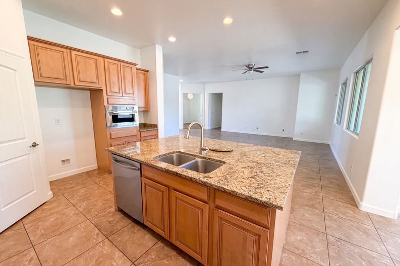 Photo 22 of 40 of 701 E Charlevoix Ave, Gilbert, AZ