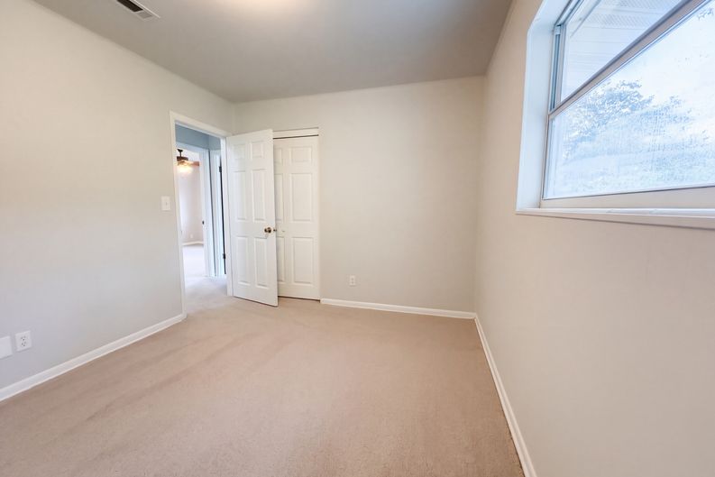 Photo 15 of 22 of 5082 San Clerc Rd, Jacksonville, FL