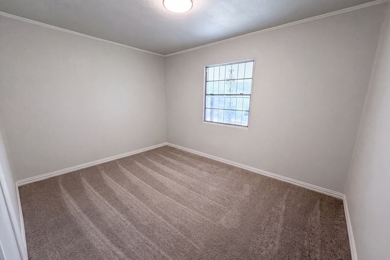 Photo 4 of 16 of 4268 Texas College Dr, Dallas, TX