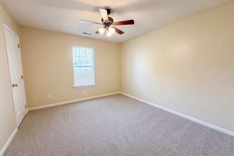 Photo 9 of 16 of 12525 Panthersville Dr, Charlotte, NC
