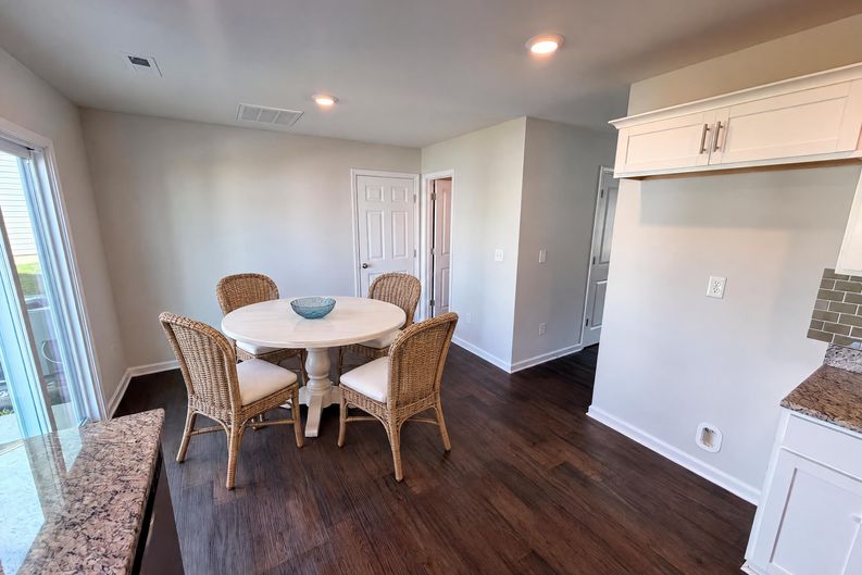 Photo 10 of 23 of 7244 Finnigan Rd, Charlotte, NC