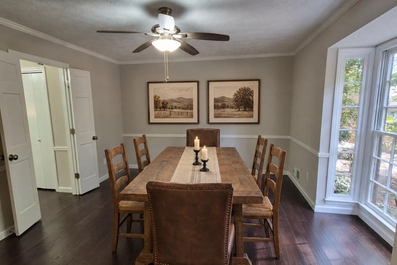 Photo 7 of 21 of 2201 Brookfield Cir, Lawrenceville, GA