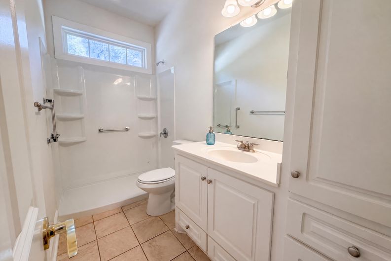 Photo 17 of 28 of 313 Glen Eagles Dr, Summerville, SC