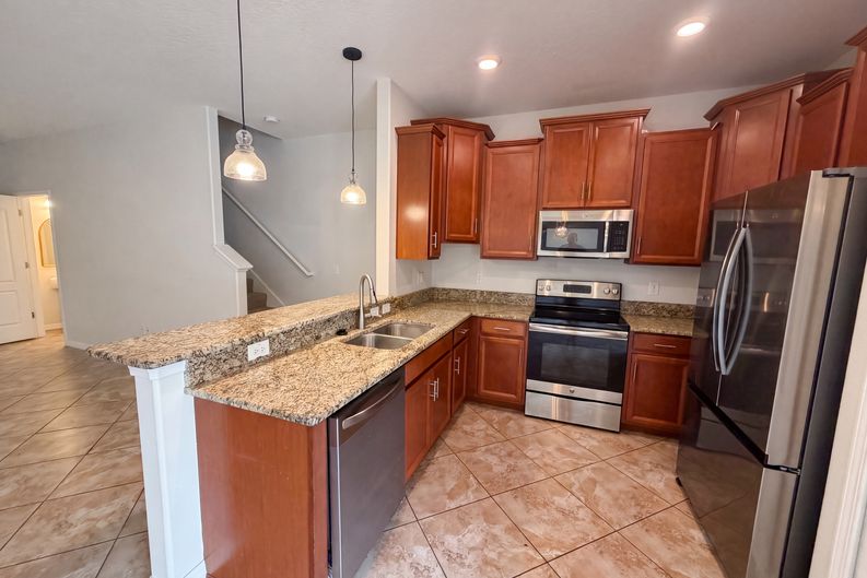 Photo 11 of 33 of 13717 Rosette Rd, Hudson, FL