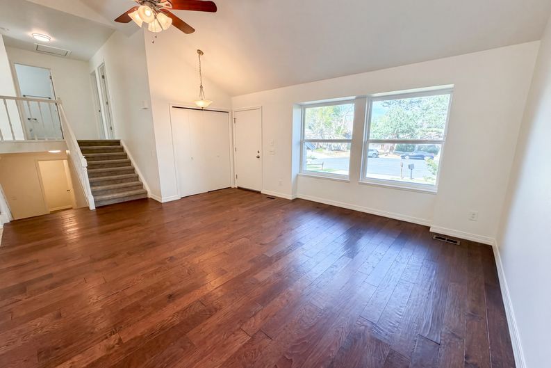 Photo 10 of 40 of 10330 E Weaver Pl, Englewood, CO