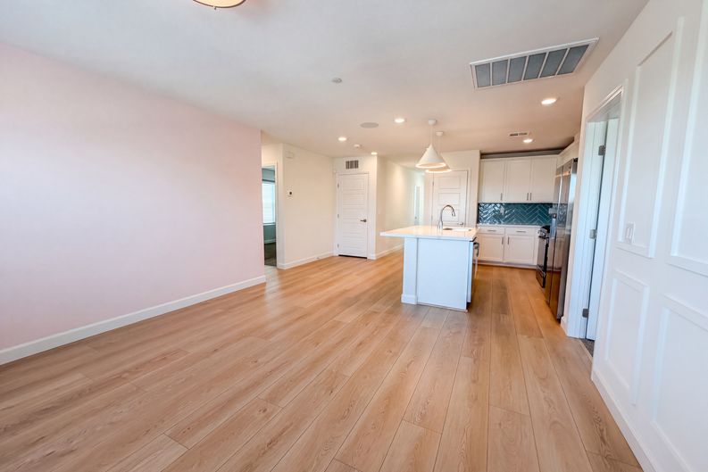 Photo 6 of 19 of 541 Bellum Dr, Henderson, NV