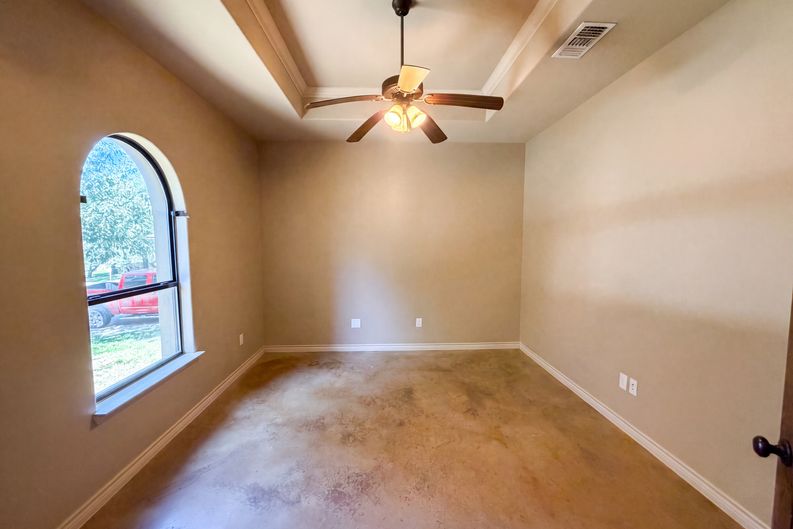 Photo 4 of 20 of 1305 Rocky Ridge Trl, Harker Heights, TX