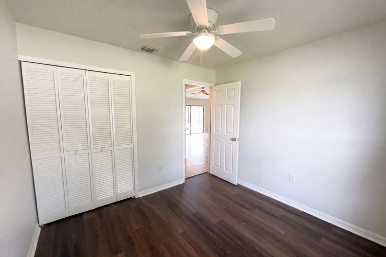 Photo 11 of 25 of 103 Dulverton Way, Kissimmee, FL