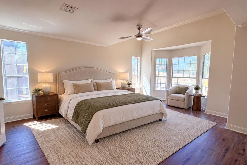 Photo 4 of 24 of 2446 Chesterfield Rd, Garland, TX