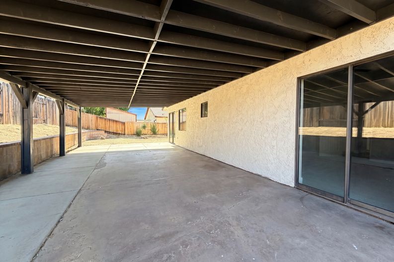 Photo 23 of 25 of 42355 Willeta Ave, Lancaster, CA