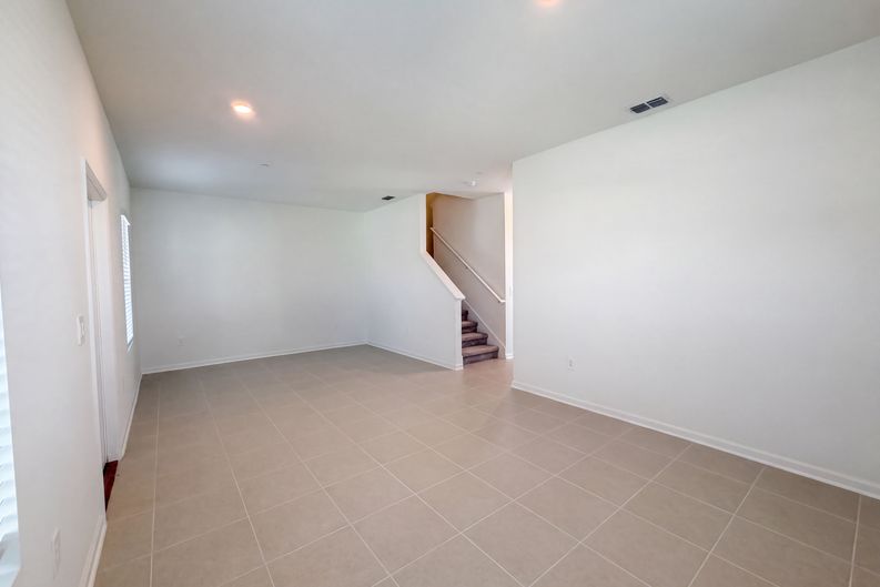 Photo 8 of 24 of 2172 Rider Rain Ln, Apopka, FL