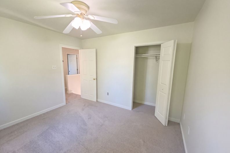 Photo 12 of 19 of 8921 Basswood Dr, Quinton, VA