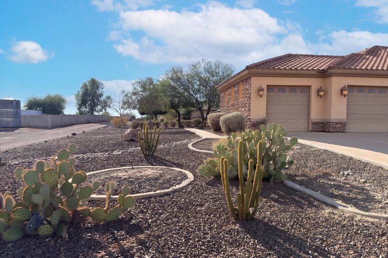 Photo 15 of 137 of 16806 W Dove Wing Way, Surprise, AZ