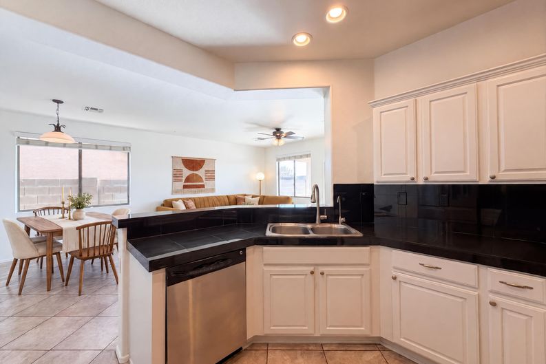 Photo 11 of 24 of 38034 N Hudson Trl, Anthem, AZ