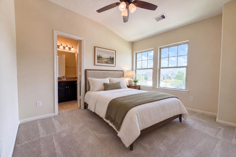 Photo 8 of 19 of 12147 San Luca St, Richmond, TX