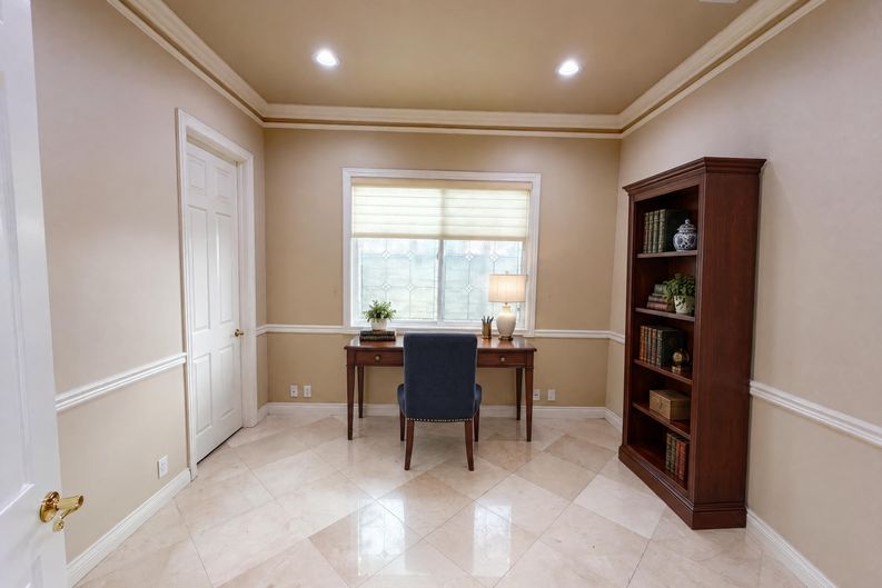 Photo 12 of 31 of 17109 Santa Cruz Ct, Yorba Linda, CA