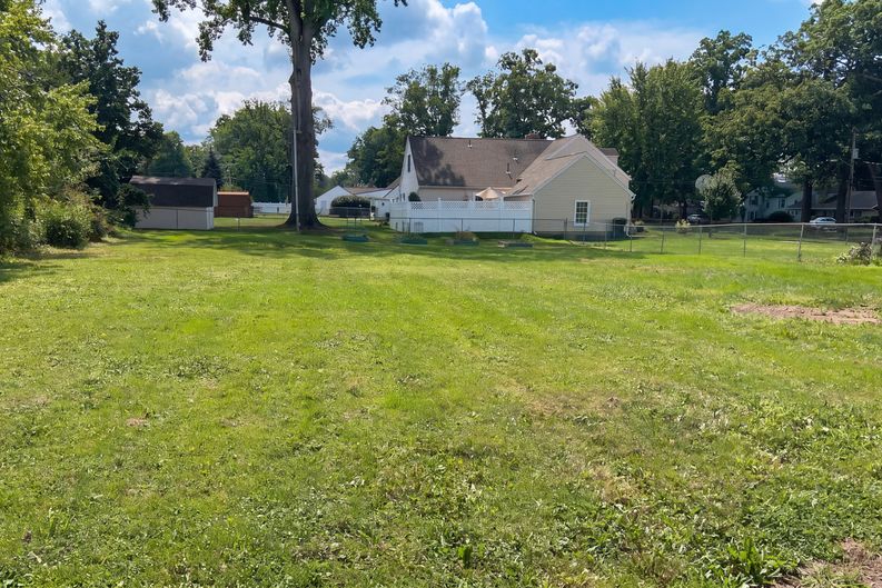 Photo 34 of 35 of 1408 Genesee Ave NE, Warren, OH