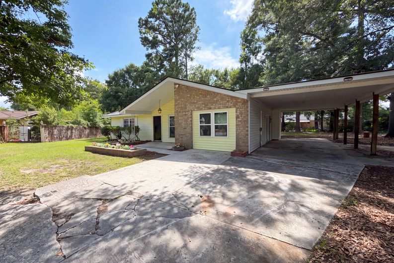 Photo 22 of 24 of 619 Piedmont Ln, Ladson, SC