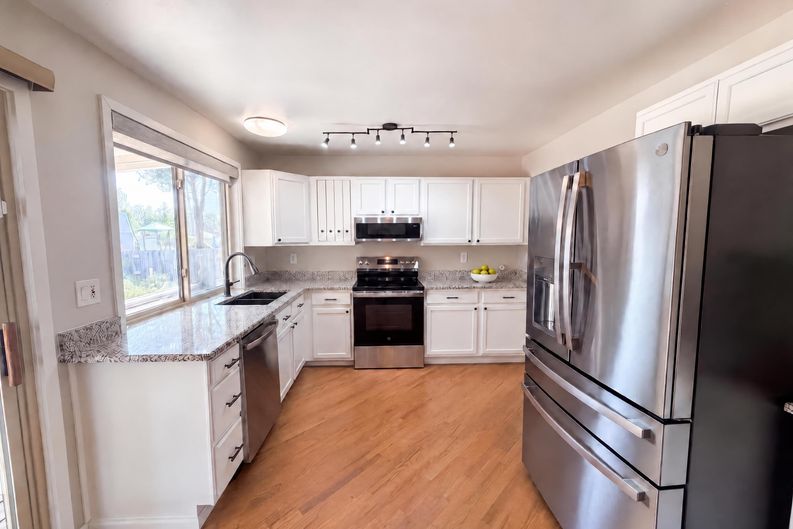 Photo 9 of 33 of 7160 Van Gordon St, Arvada, CO