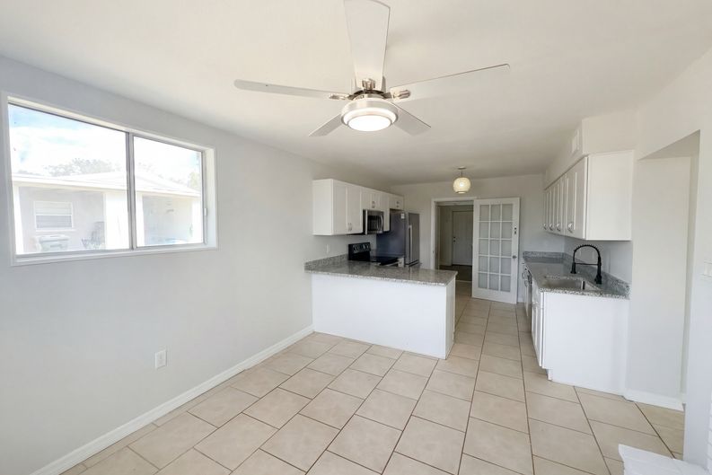 Photo 9 of 18 of 1306 Morningside Dr, Lake Wales, FL