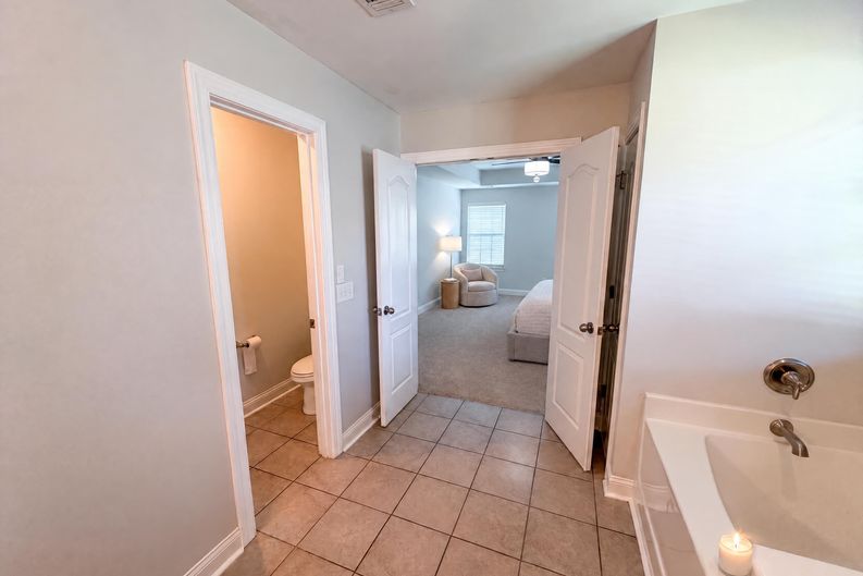 Photo 10 of 26 of 301 Cypresshill Ct, Simpsonville, SC