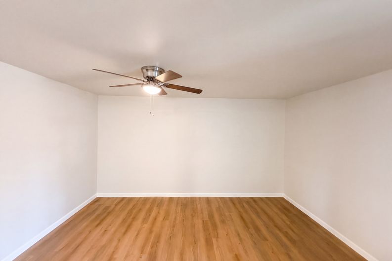Photo 6 of 20 of 8021 Tumbleweed Trl, Fort Worth, TX