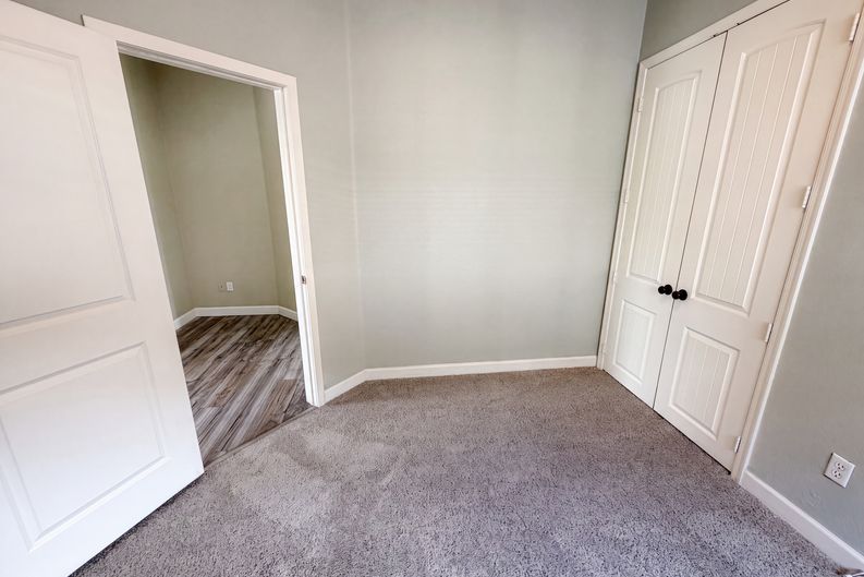 Photo 15 of 30 of 16245 W Tonto St, Goodyear, AZ