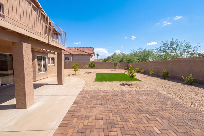 Photo 3 of 29 of 13444 N 13th St, Phoenix, AZ